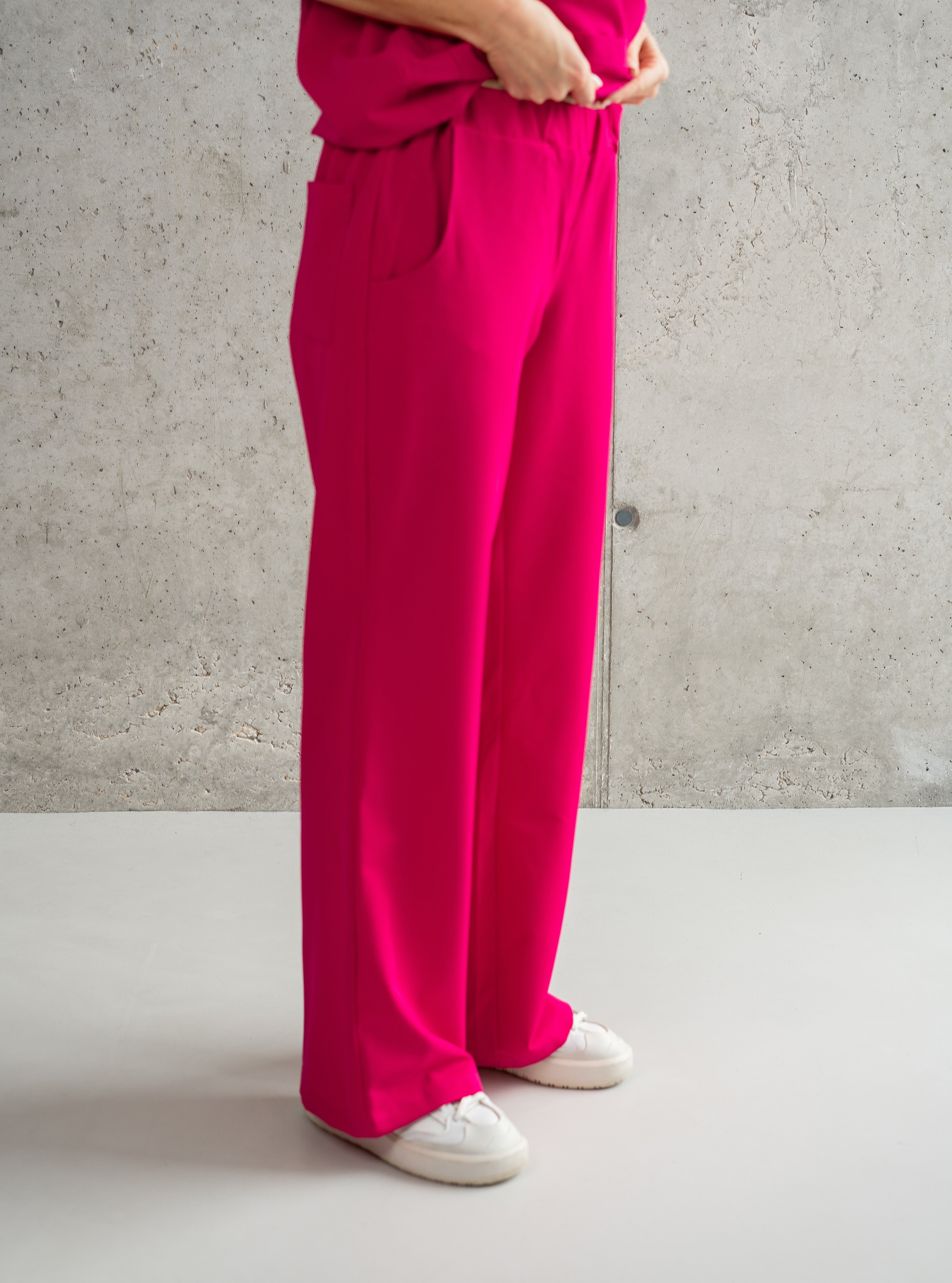 ,, Wrap and flow" ženské nohavice