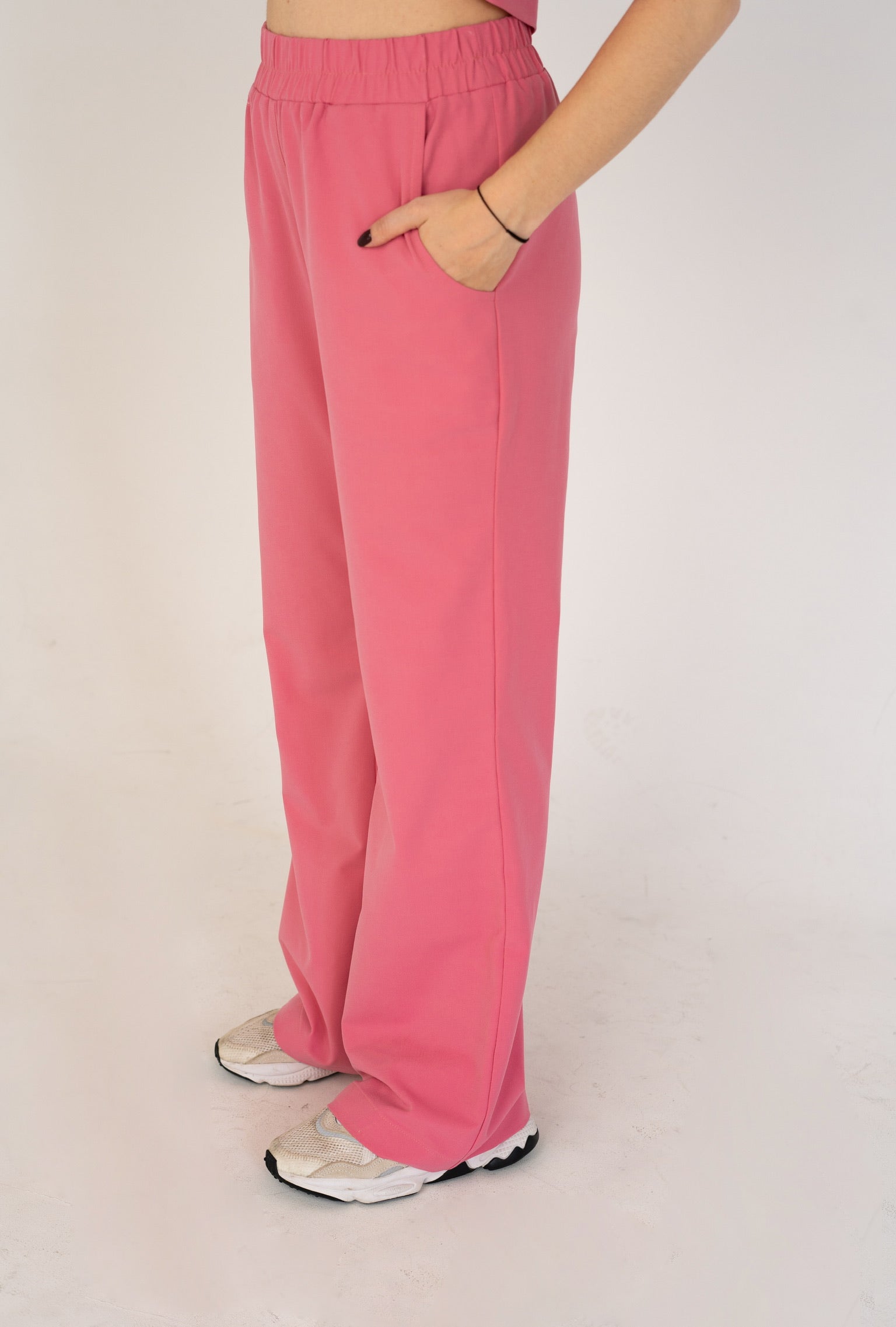 ,, Wrap and flow" ženské nohavice